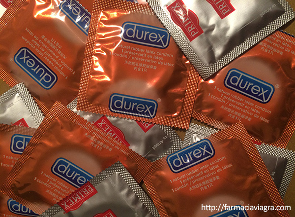 i preservativi possono causare difficoltà sessuali negli uomini
